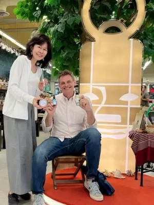 F6E3FC6D-D17B-4B40-97B0-D8F8A46BEA15